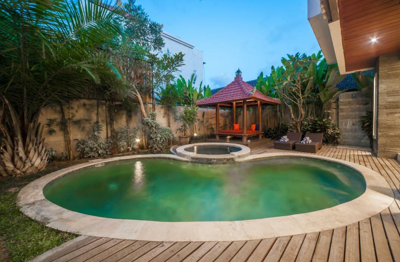 Villa Suzuki 2 Seminyak Esterno foto