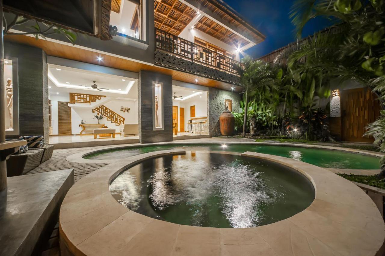 Villa Suzuki 2 Seminyak Esterno foto